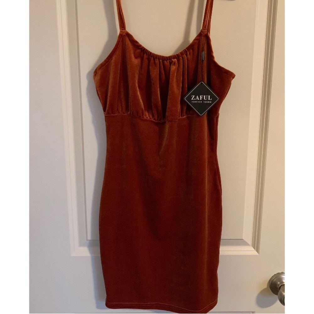 Zaful Orange body on dress